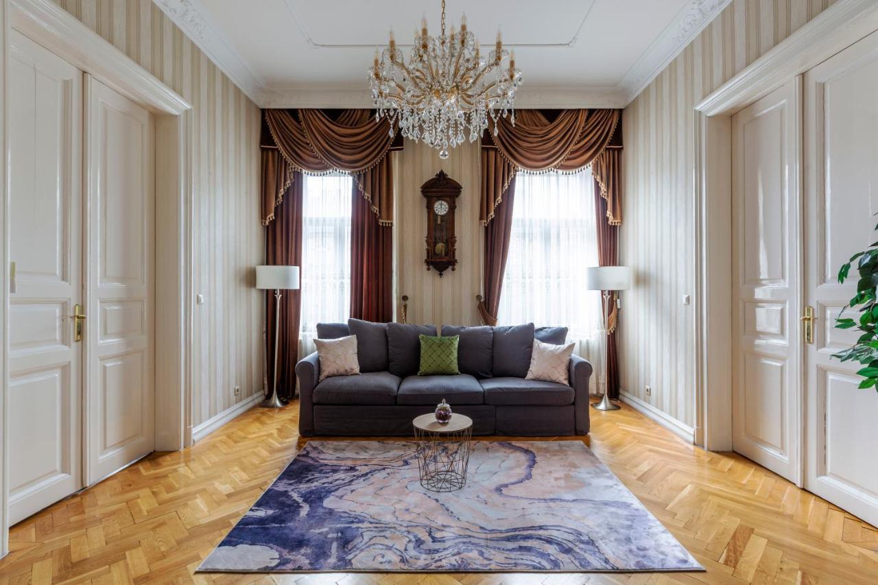 Luxury Central Home Next To The New York Cafe Budapest Exterior foto