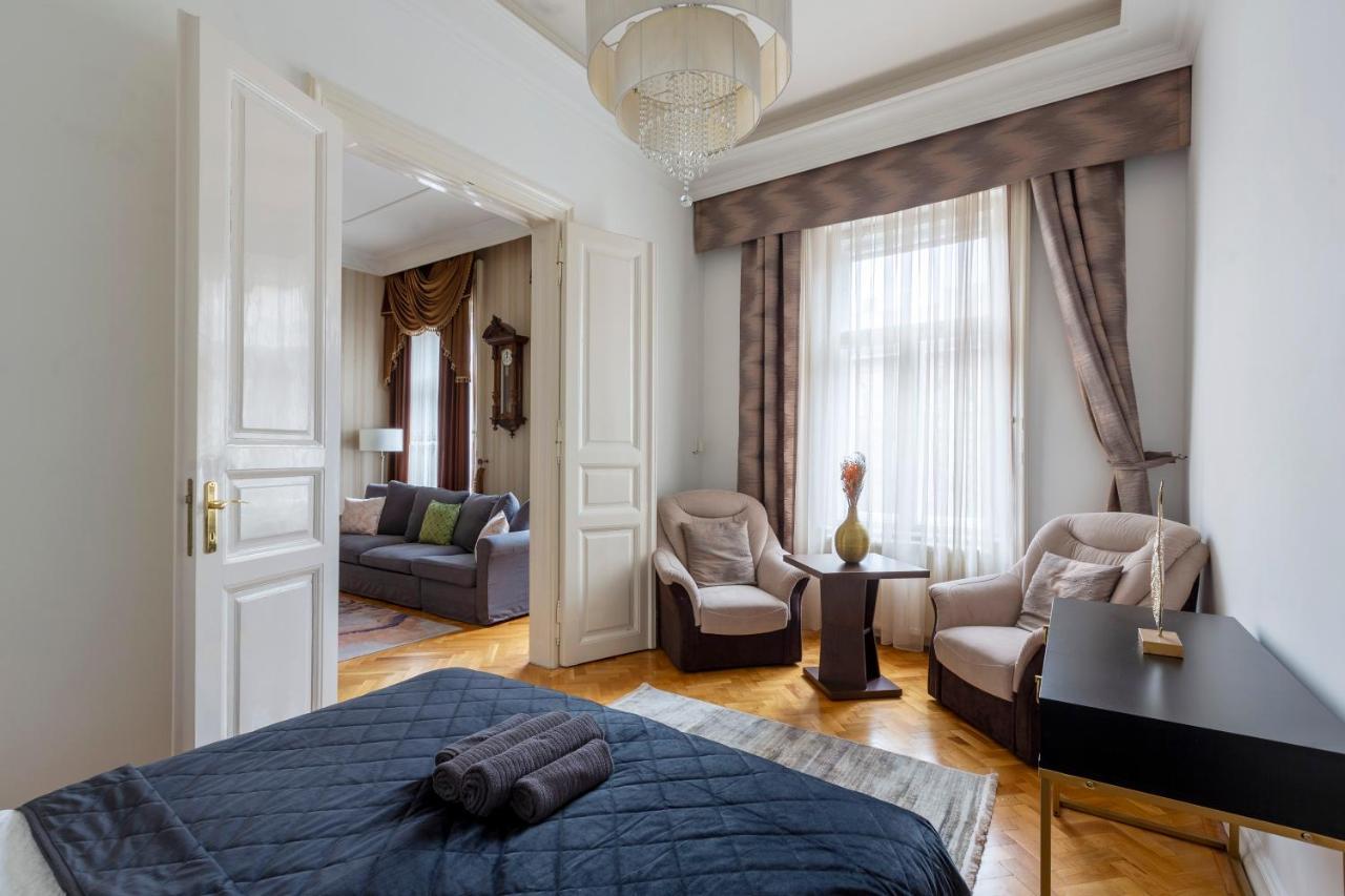 Luxury Central Home Next To The New York Cafe Budapest Exterior foto
